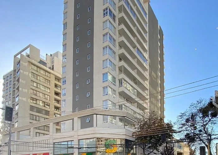 Departamento A 3 Calles De La Playa, Reloj De Flores, Casino